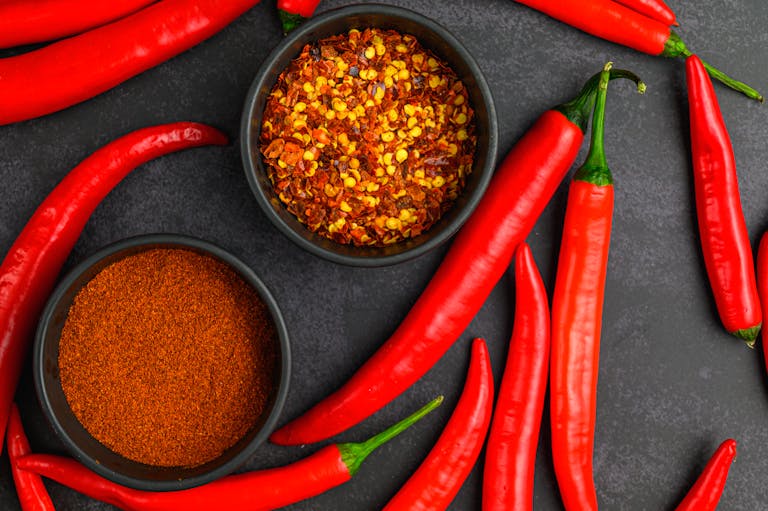 Red chili flakes suppliers